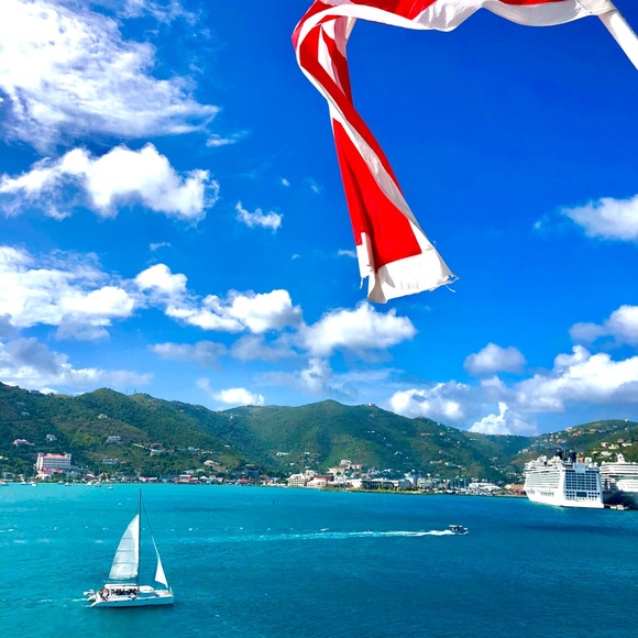 Meet your Posher, Jennifer - Picture 6 of 12